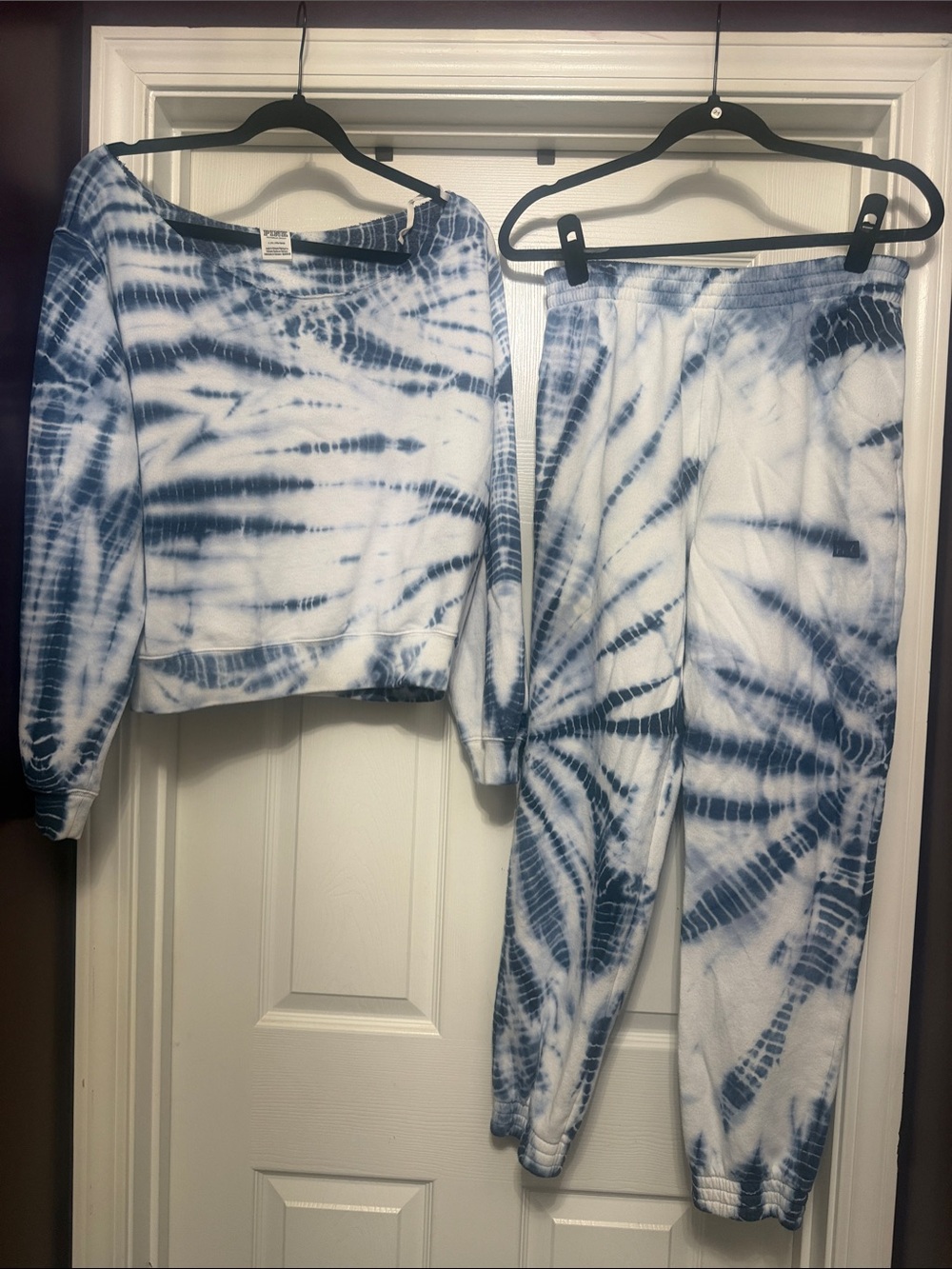 2pc VS Pink Blue & White Tie-Dye Sweatshirt and Jogger Set